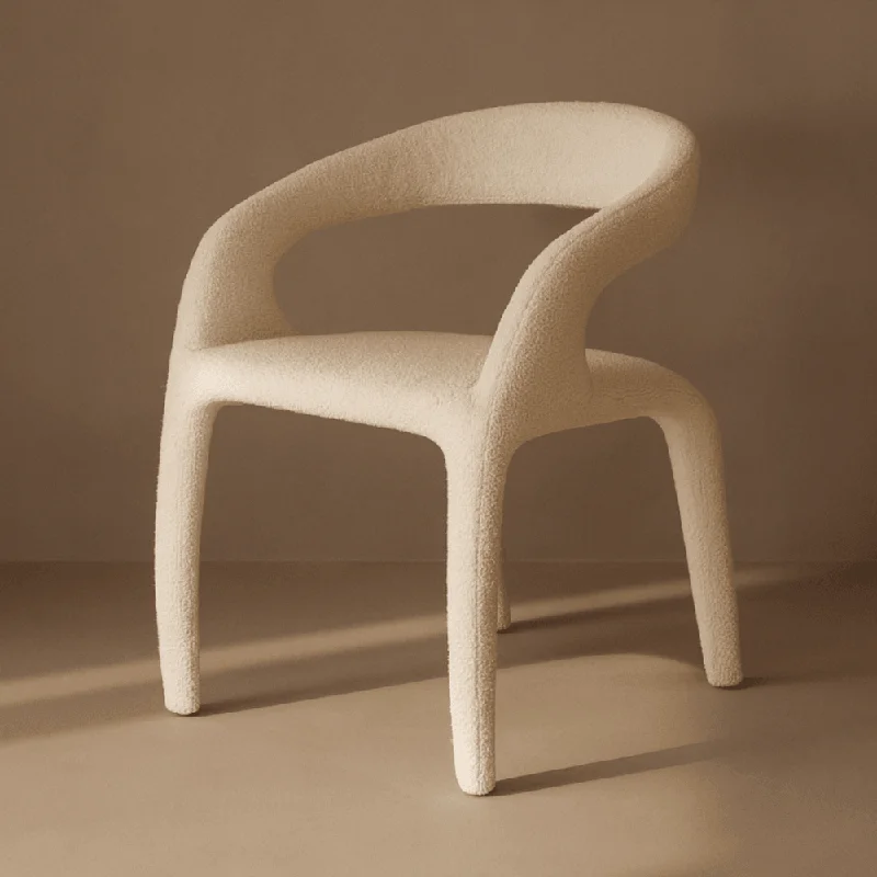 decorum-living84979